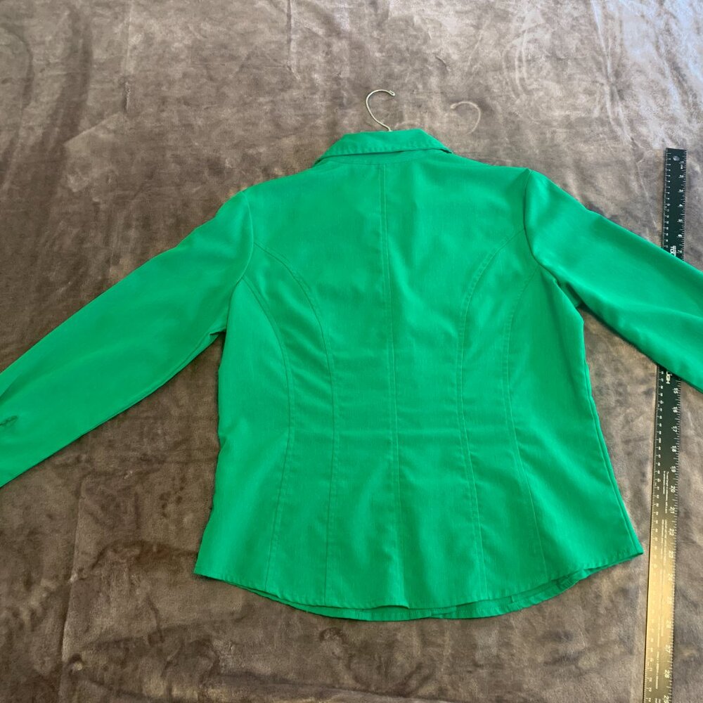 Cato's Blouse - Picture 2 of 13